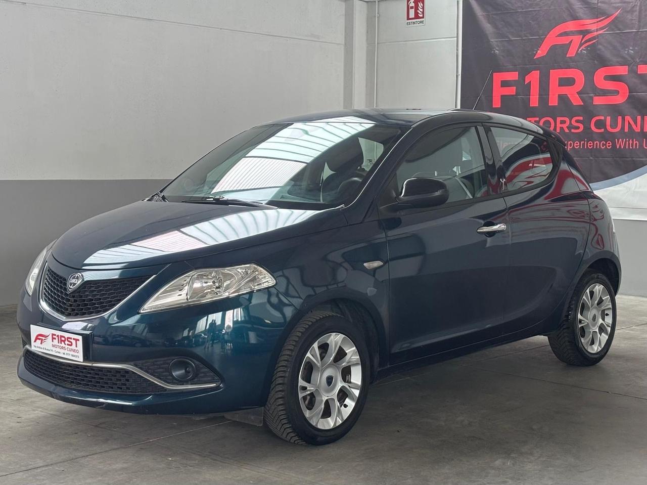 Ypsilon 1.2 69 CV 5P Platinum