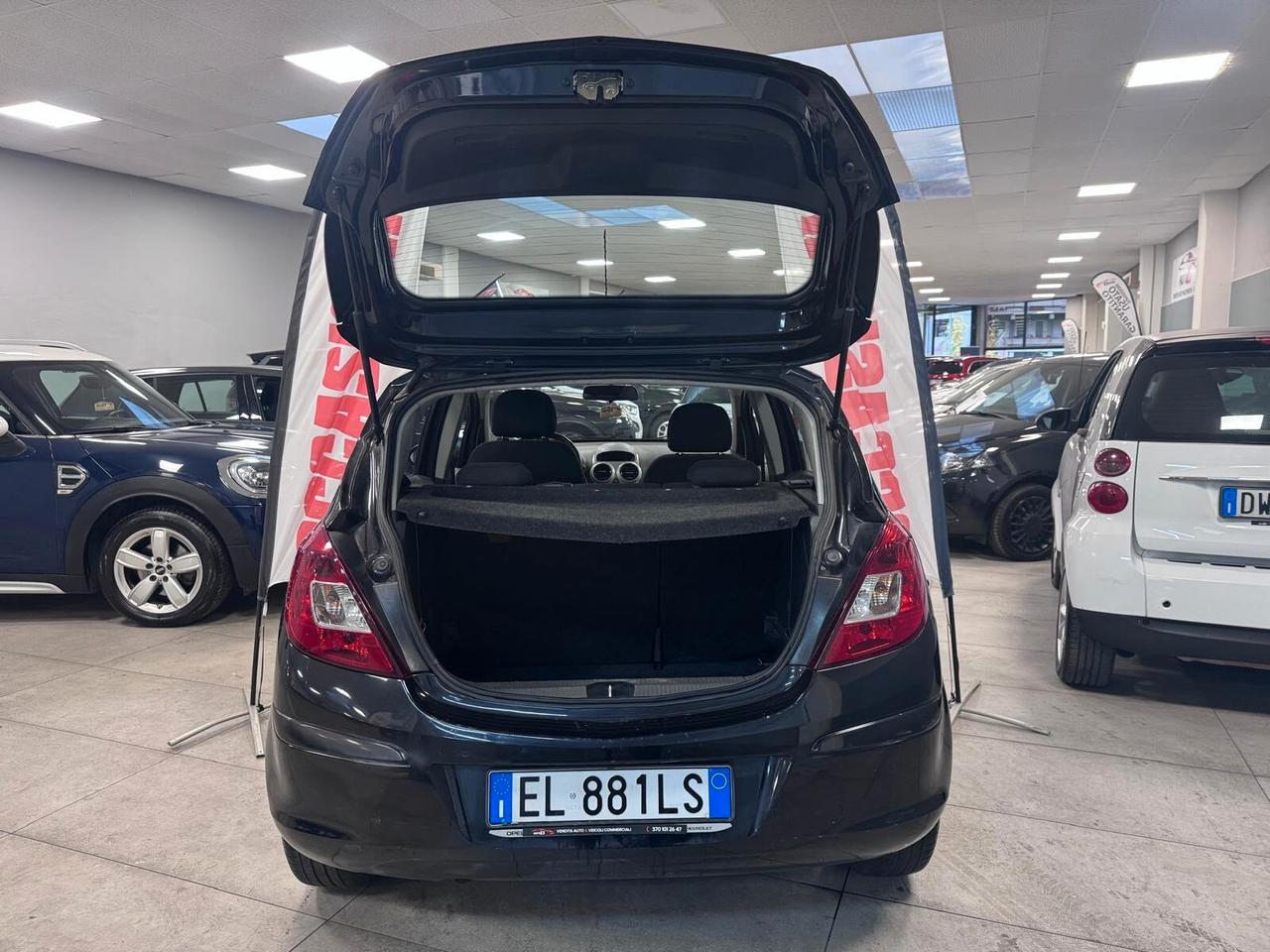 Opel Corsa 1.2 5 porte Elective