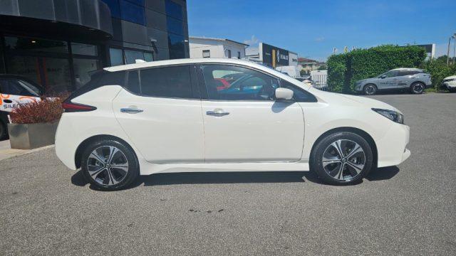 NISSAN Leaf N-Connecta 40 kWh