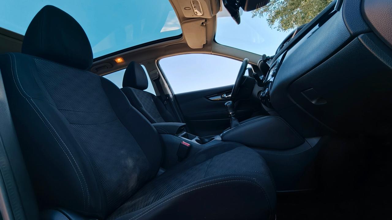 Nissan Qashqai 1.5 dCi Tekna