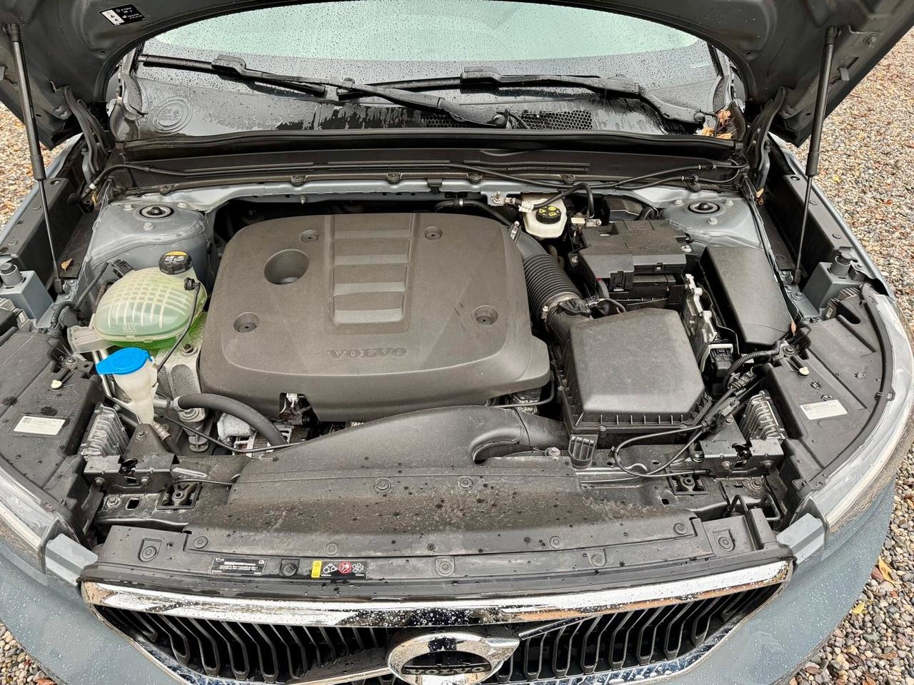 Volvo XC40 D3 AWD Geartronic Business Plus