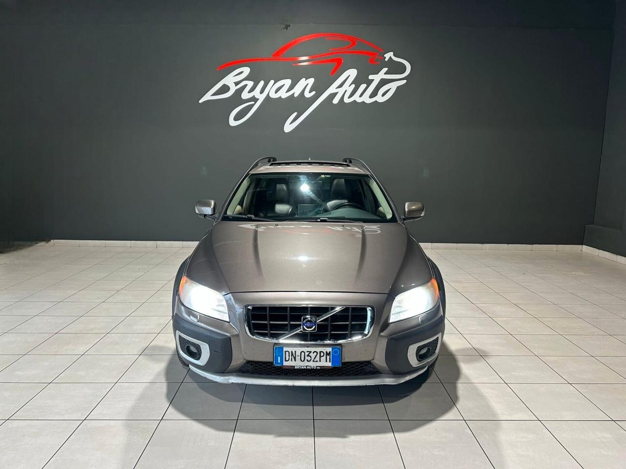 Volvo XC70 D5 AWD Summum