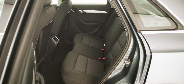 AUDI Q3 2.0 TDI 120 CV Business