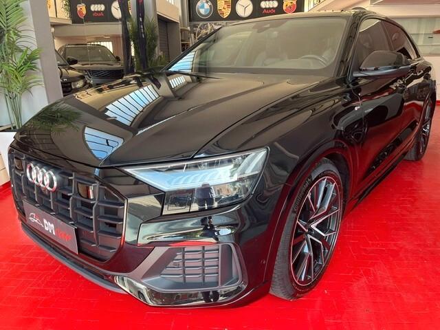 AUDI Q8 5.0 TDI 286CV QUATTRO TIPTRONIC SPORT S-LINE T TETTO NAVI CERCHI VIRTUAL TELECAMERA 360 GRADI