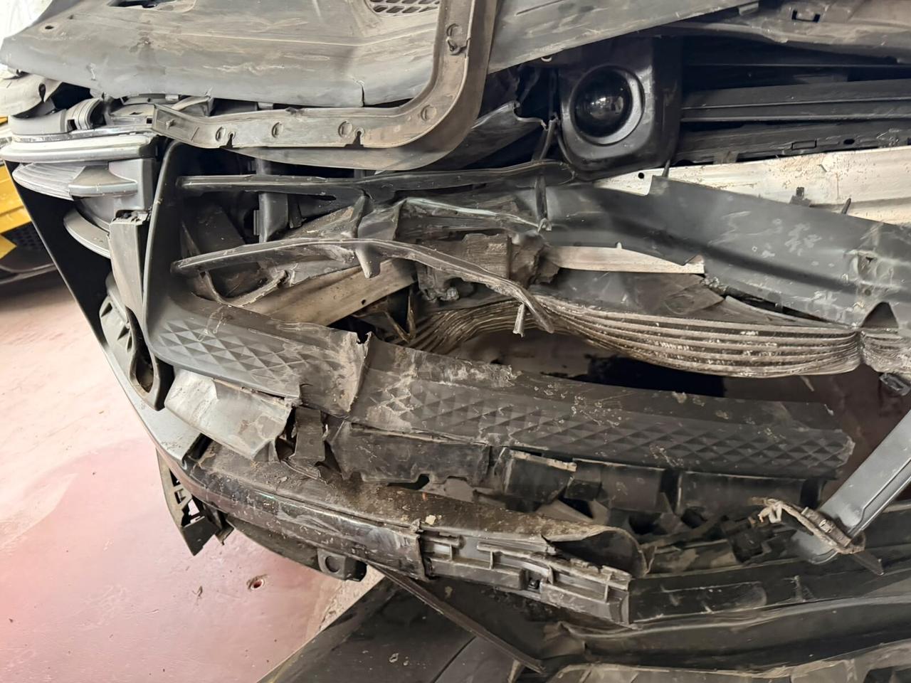 Porsche Macan 2.0 T 265cv 12-2022