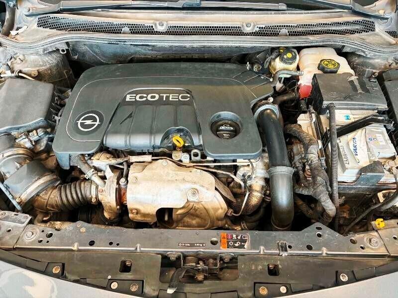Opel Astra 1.6 CDTi 110 CV S&S Cosmo