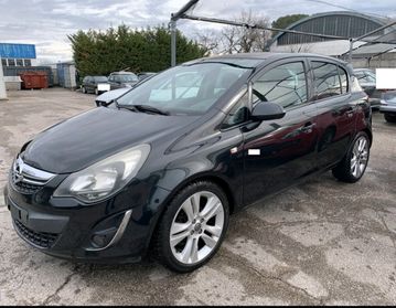 Opel Corsa 1.2 5 porte Sport