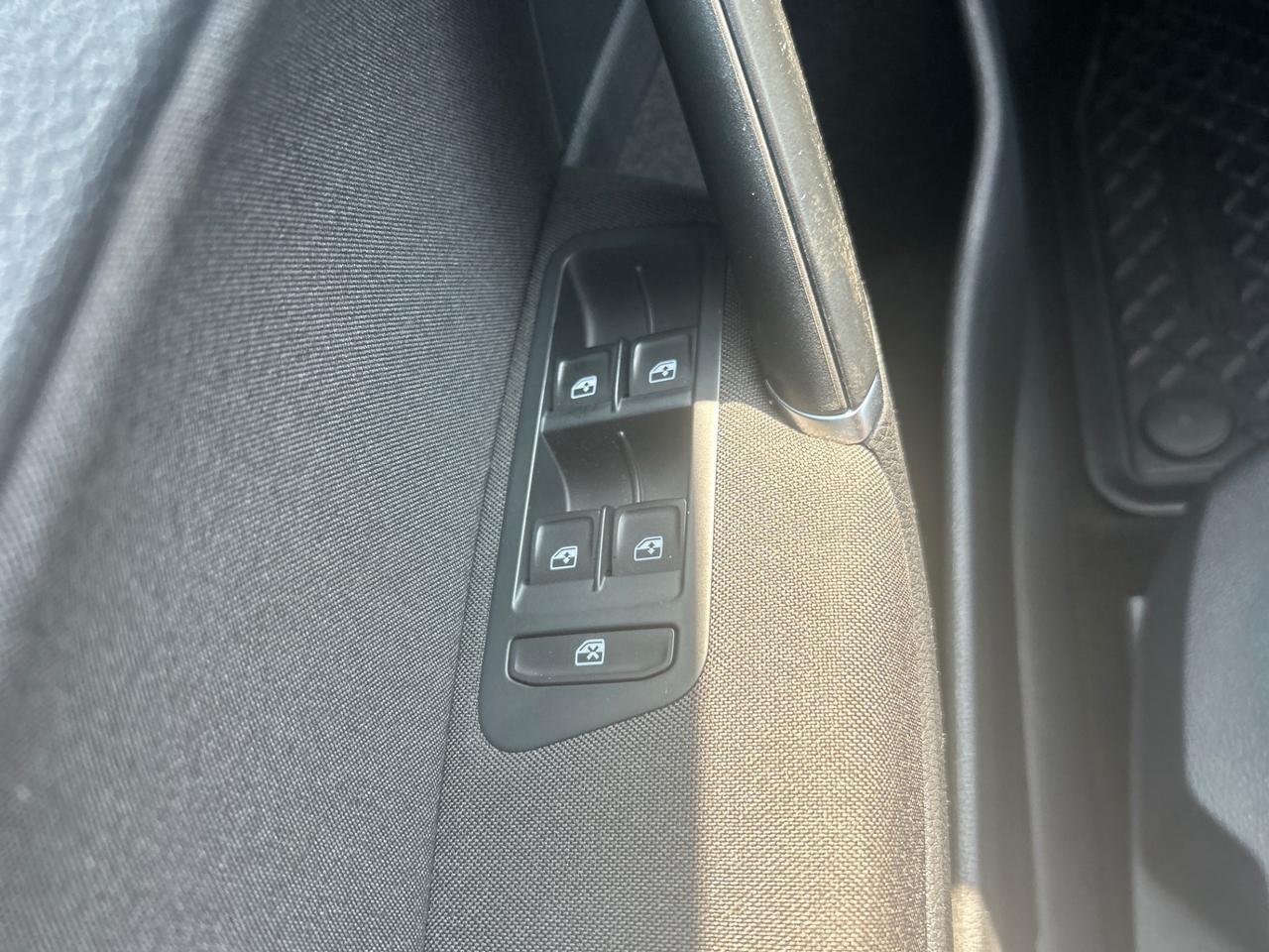 Volkswagen e-Golf 5 Porte e-Golf 5p