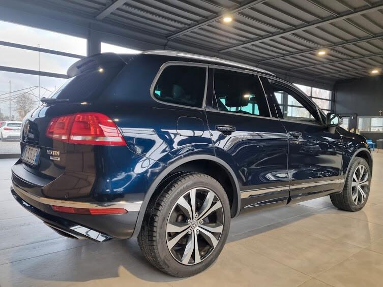 Volkswagen Touareg 3.0 TDI 204 CV tiptronic R-LINE