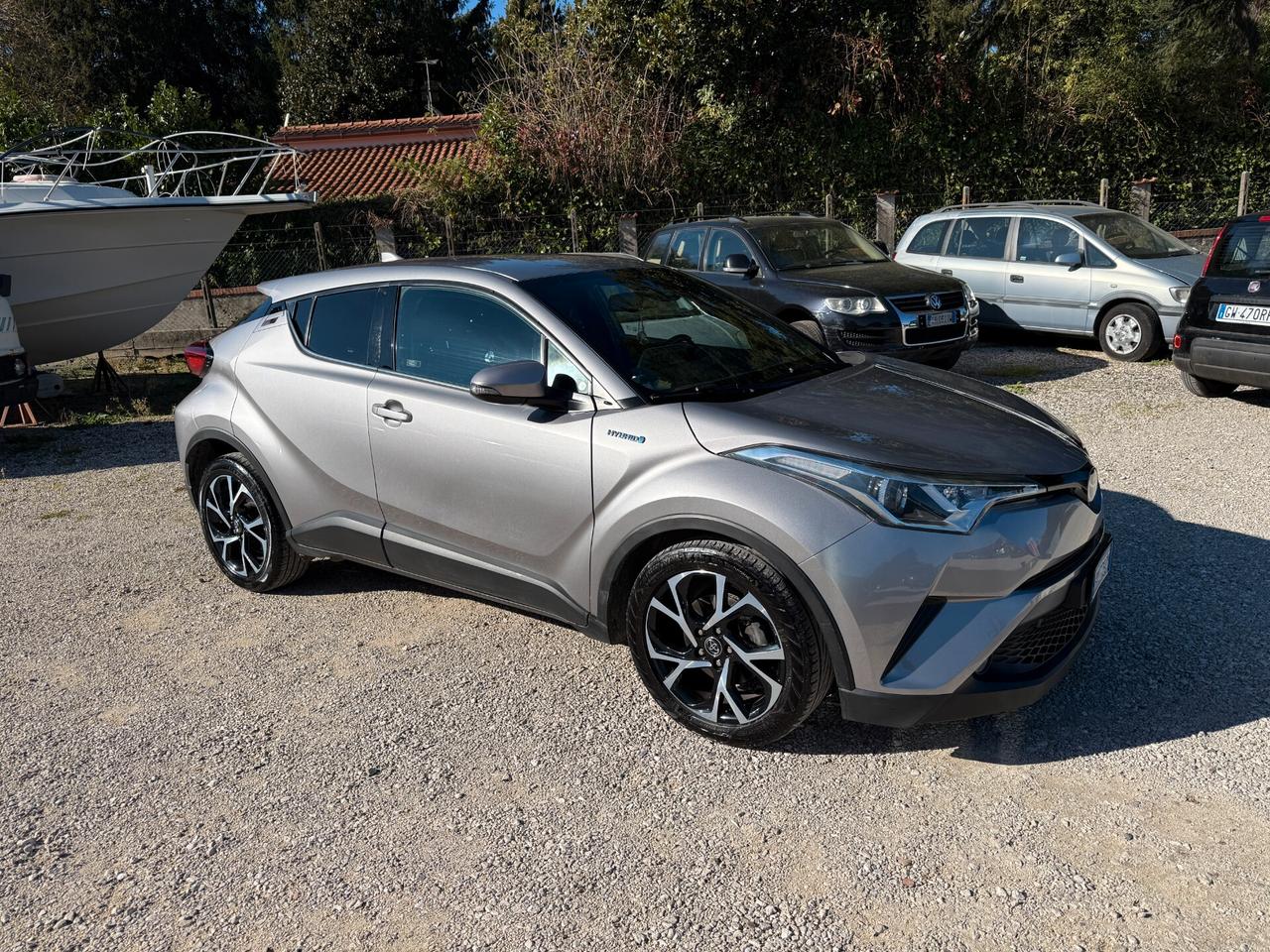 Toyota C-HR 1.8 Hybrid E-CVT Lounge