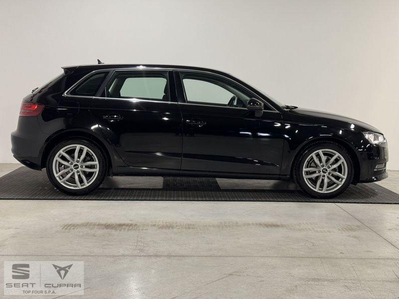 Audi A3 1.6 TDI clean diesel Attraction Sportback