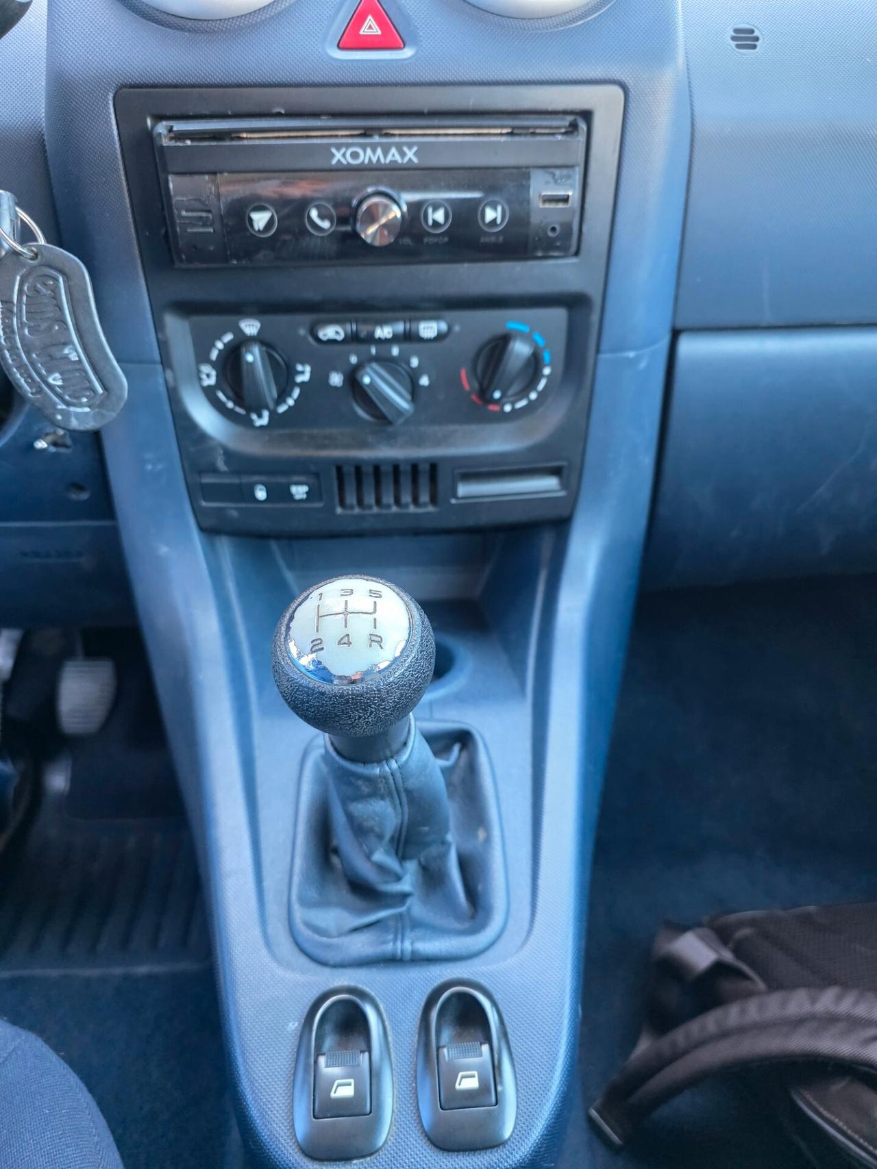 Peugeot 1007 1.4 HDi Sporty