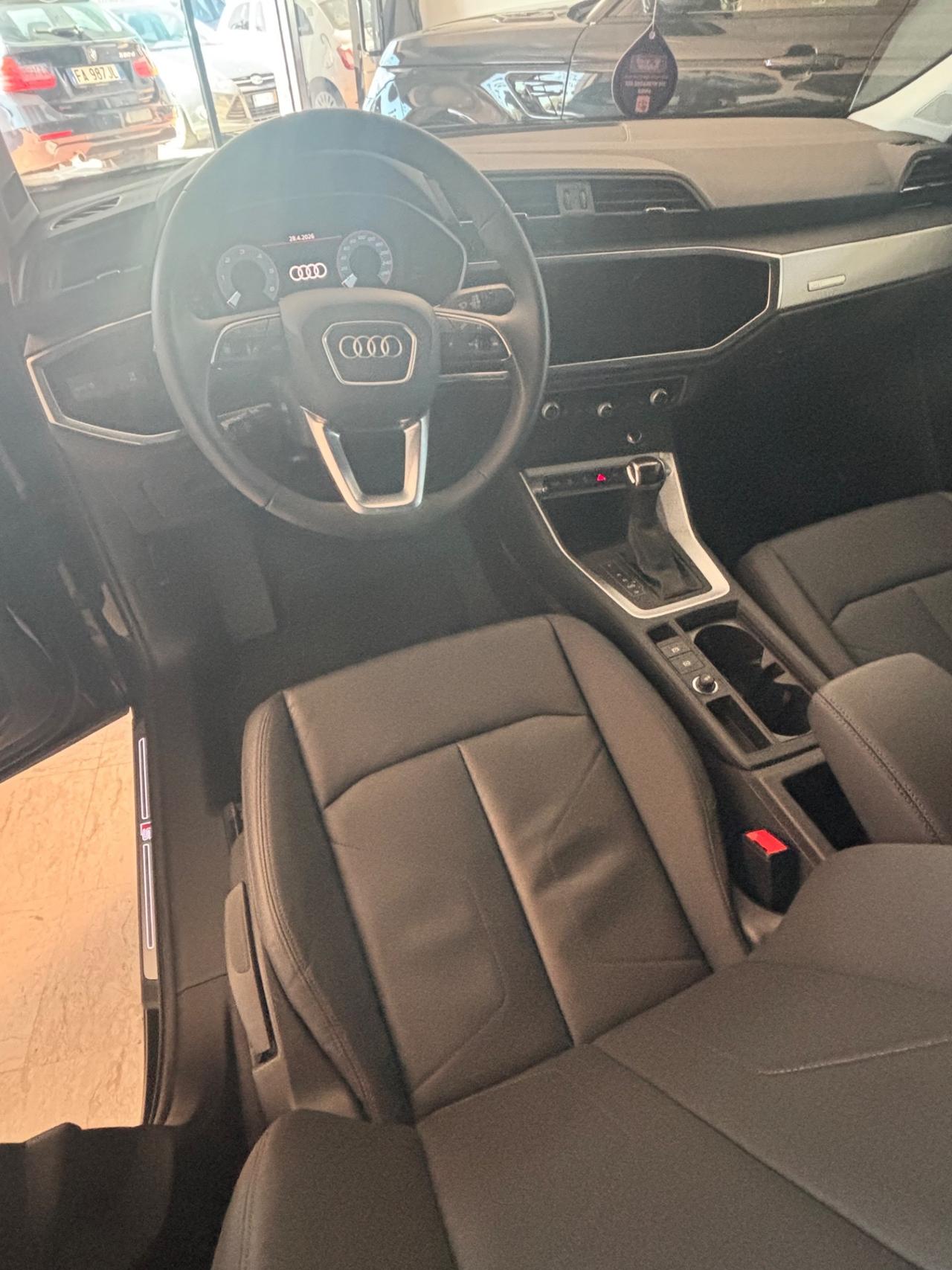 Audi Q3 SPB TDI 110 kW S tronic Line edition