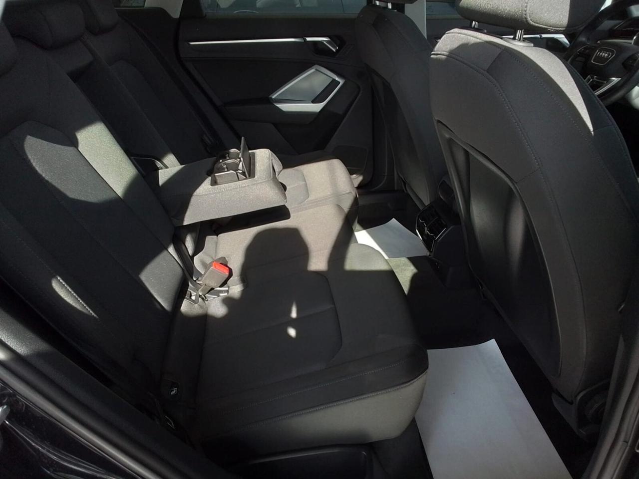 Audi Q3 45 TFSI e 150cv S-tronic Business