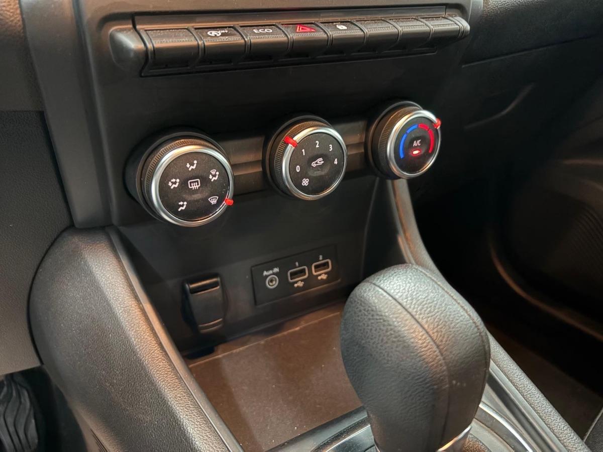 RENAULT CAPTUR Blue dCi 8V 115 CV EDC Init. Par. UNICO PROPRIETARIO/ IVA DEDUCIBILE/ NAVIGATORE