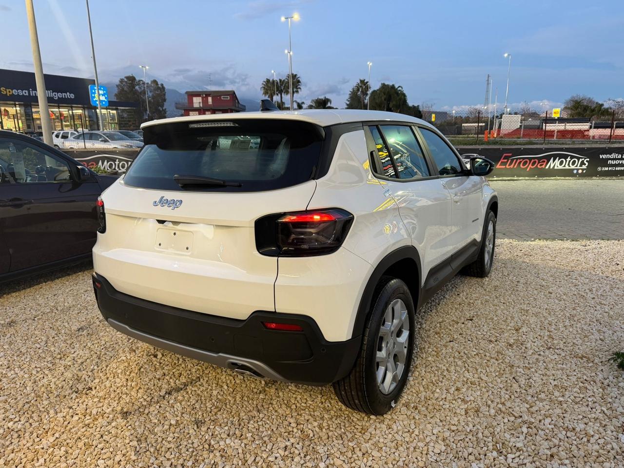 Jeep Avenger 1.2 Turbo 110 CV MHEV Altitude