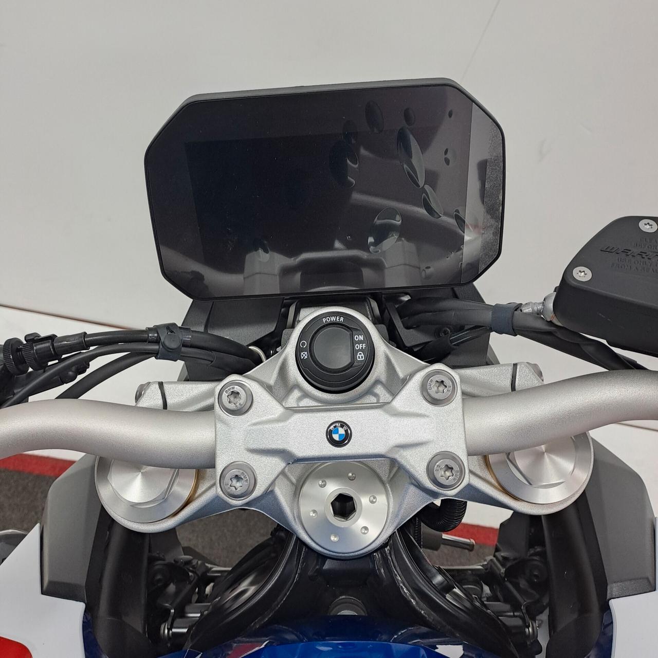 BMW F 900 R *DA 150 euro AL MESE