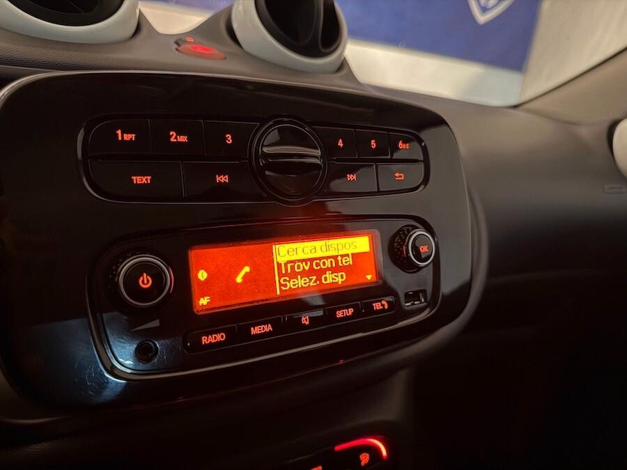 Smart ForFour 70 1.0 Automatica