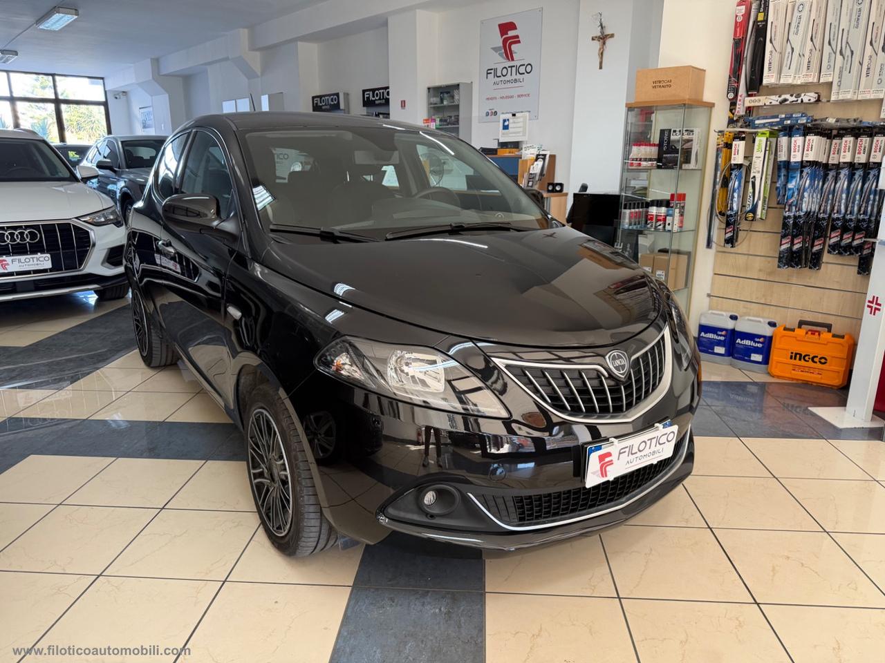 LANCIA Ypsilon 1.0 FireFly 5p.S&S Hybryd Gold IBIRDA | USATO GARANTITO