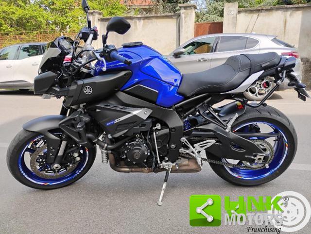 YAMAHA MT-10 Touring