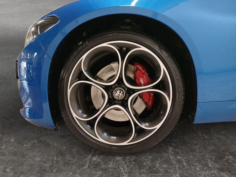 Alfa Romeo Giulia 2.2 t Competizione Q4 210cv auto