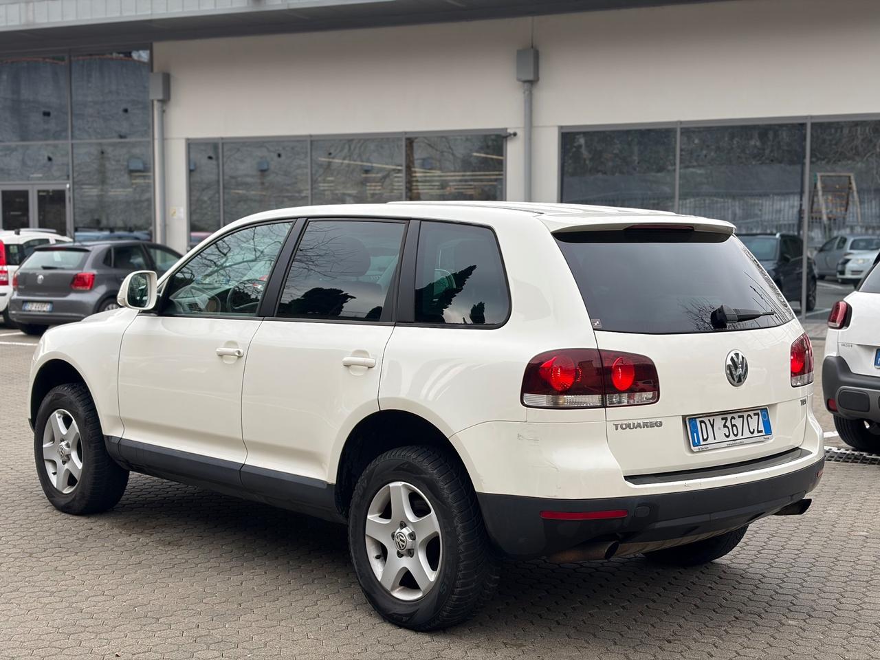 Volkswagen Touareg 2.5 TDI 174CV 4x4 - 2009 MANUALE