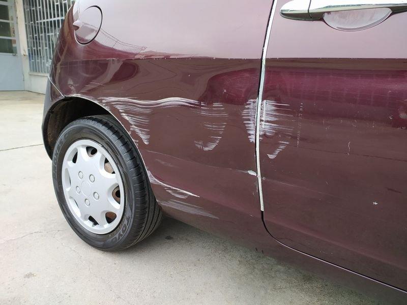 Lancia Ypsilon 1.3 MJT 75 CV Oro