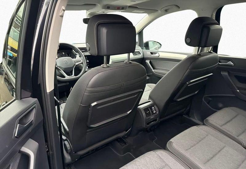 Volkswagen Touran 1.5 TSI DSG MOVE CAMERA NAVI IGLIGHT LED