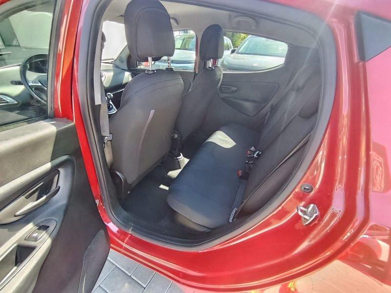 Lancia Ypsilon Ypsilon 1.0 firefly hybrid Silver s&s 70cv 5p.ti