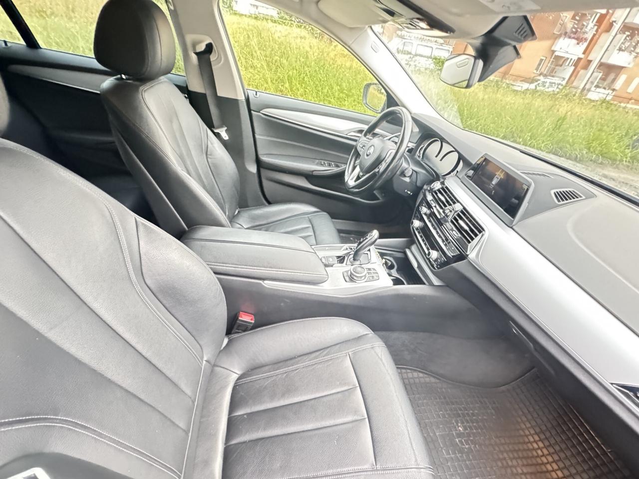 BMW 520D TOURING NAVI LED CLIMA PELLE