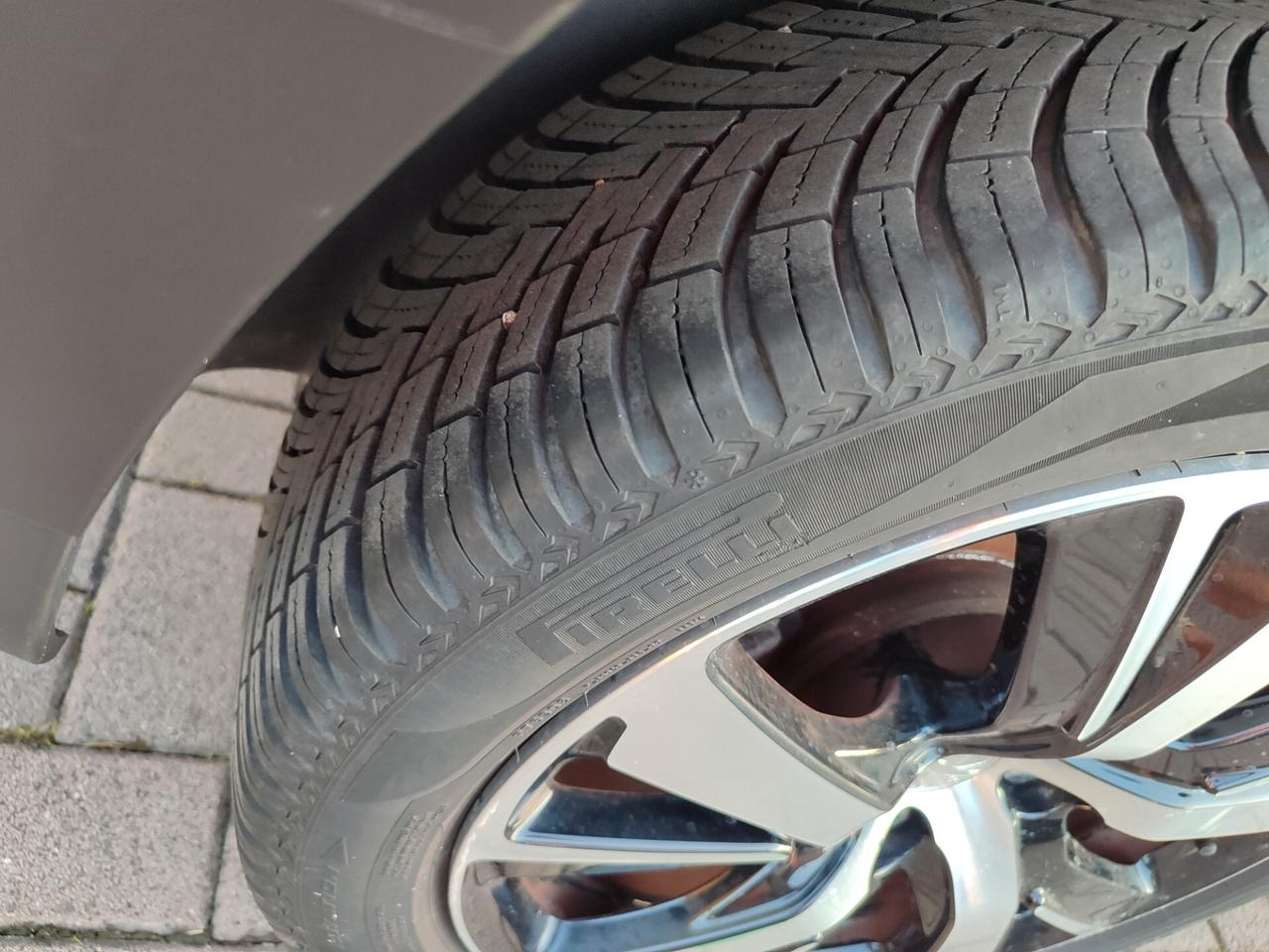 Peugeot 2008 BlueHDi 100 Allure