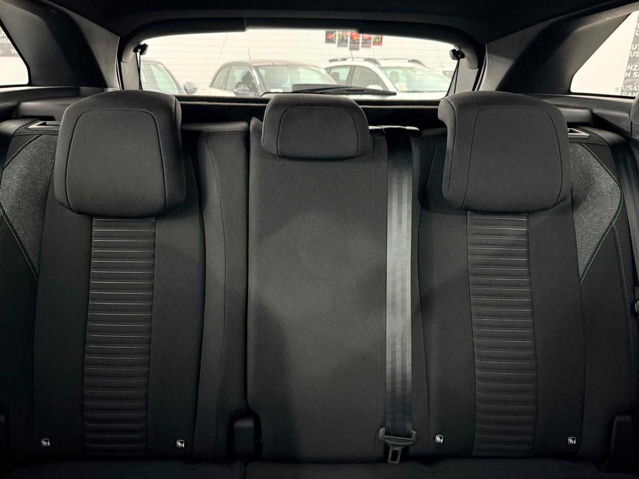 Peugeot 3008 BlueHDi 130 Aziendale EAT8 Active Pack