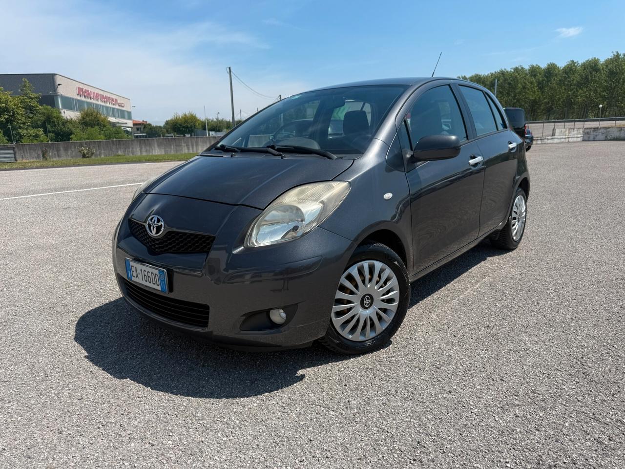 Toyota Yaris 1.3 5 porte M-MT Sol