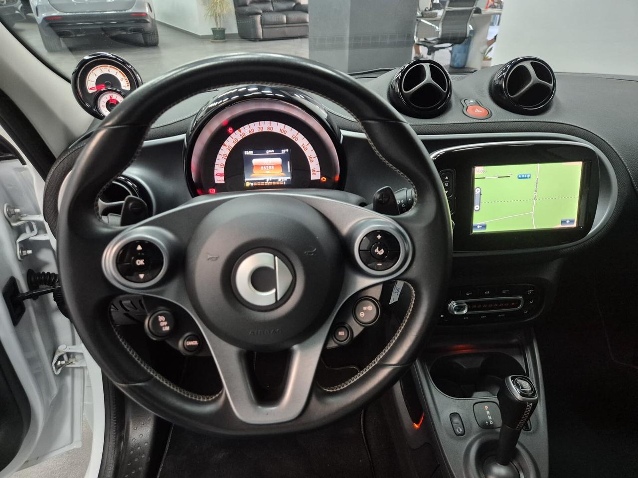 Smart ForFour 70 1.0 twinamic Brabus Style