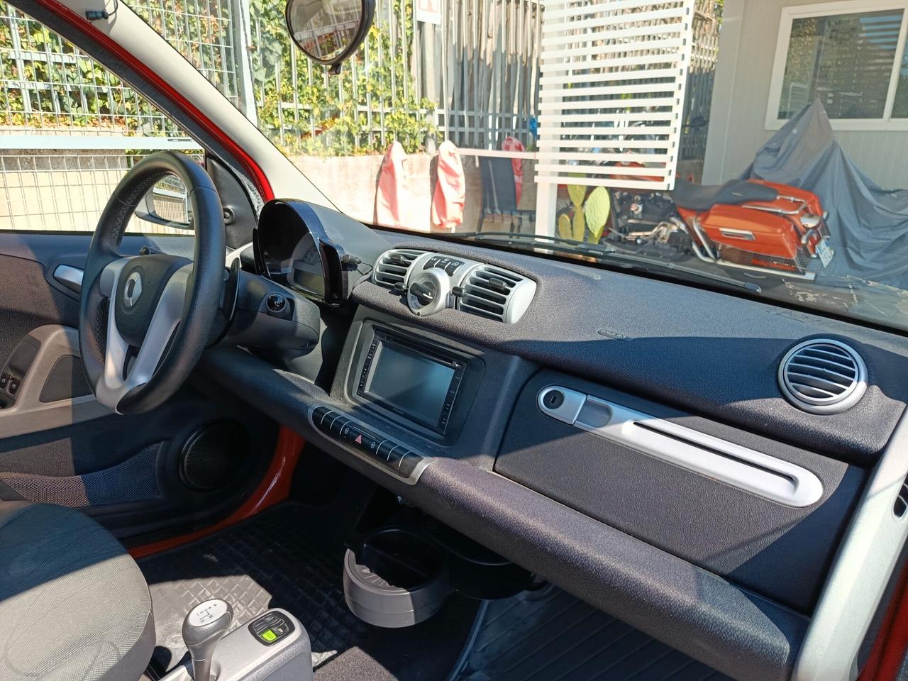 Smart ForTwo 1000 52 kW MHD coupé passion