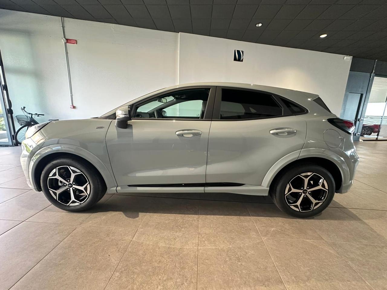 Ford Puma 1.0 EcoBoost Hybrid 125 CV S&S aut. ST-Line