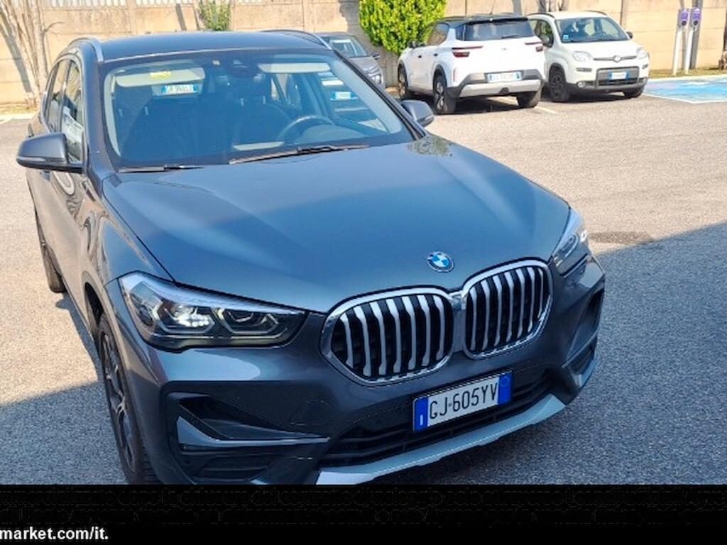BMW X1 16D 115CV STEPTRONIC S-DRIVE XLINE PLUS ( FARI LED - PELLE - AMBIENT LIGHTS - CRUISE - NAVI - PARK ASSISTANT - TELECAMERA POST. - CERCHI 18 )