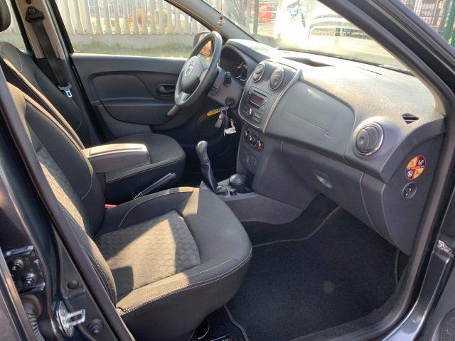 DACIA Sandero 1.2 75CV Serie Speciale Lauréate Family