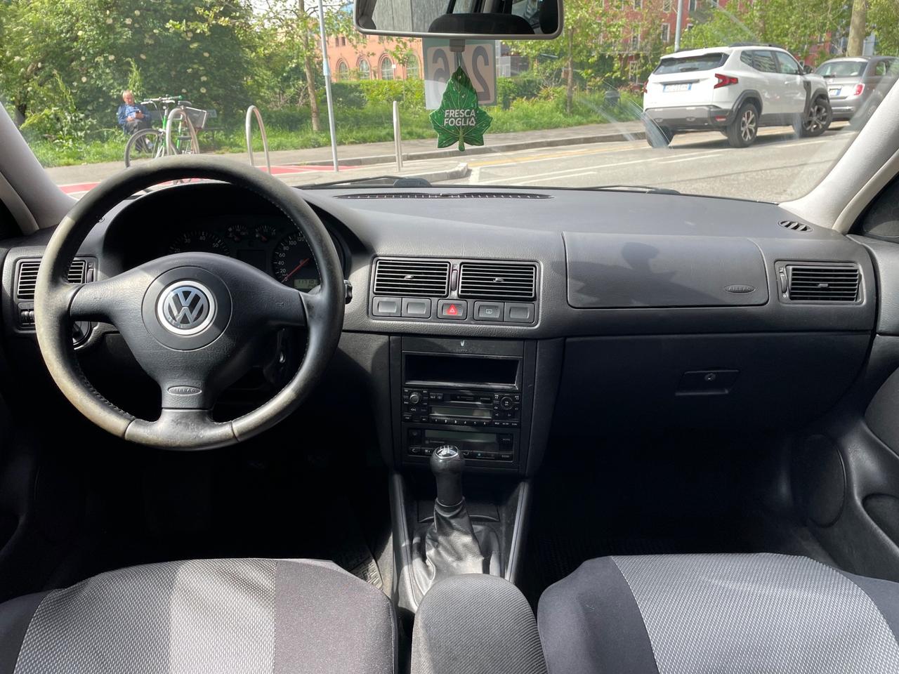 VW Golf Variant 1.6 16V Highline/1PROP/GARANZIA