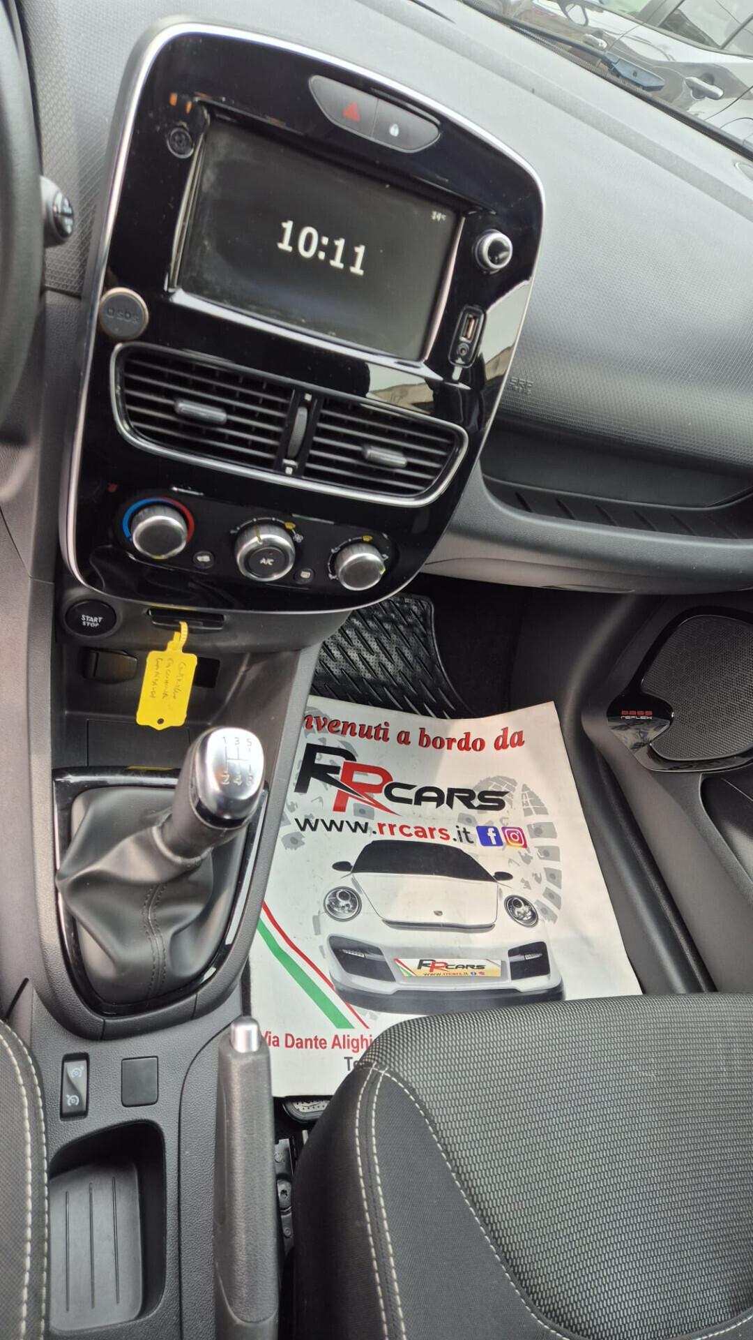 Renault Clio TCe 12V 90 CV GPL 5 porte Moschino Life