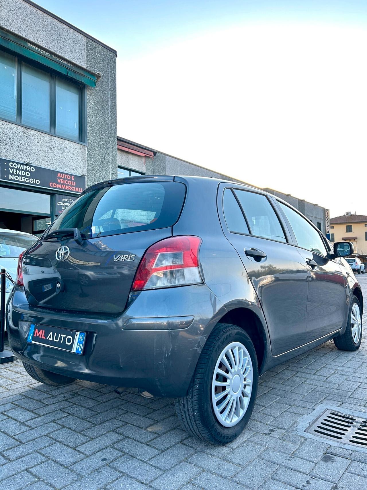 Toyota Yaris 1.0 5 porte Sol - OK NEOPATENTATO