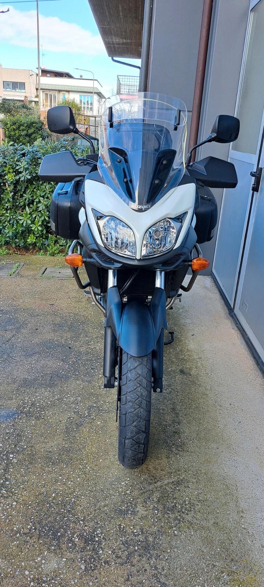 Suzuki V Strom DL 650