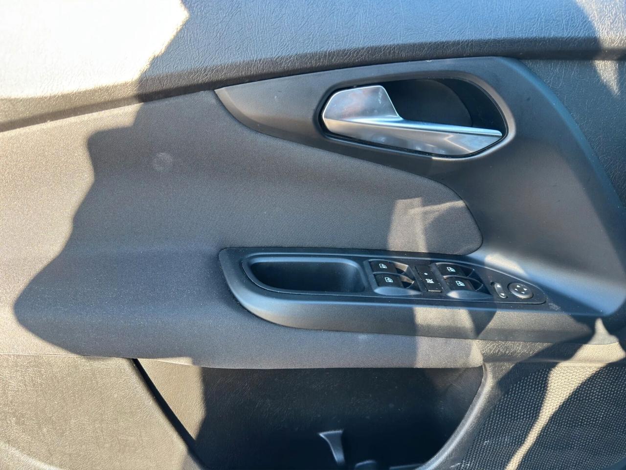 Fiat Tipo 1.6 Mjt S&S SW Cross