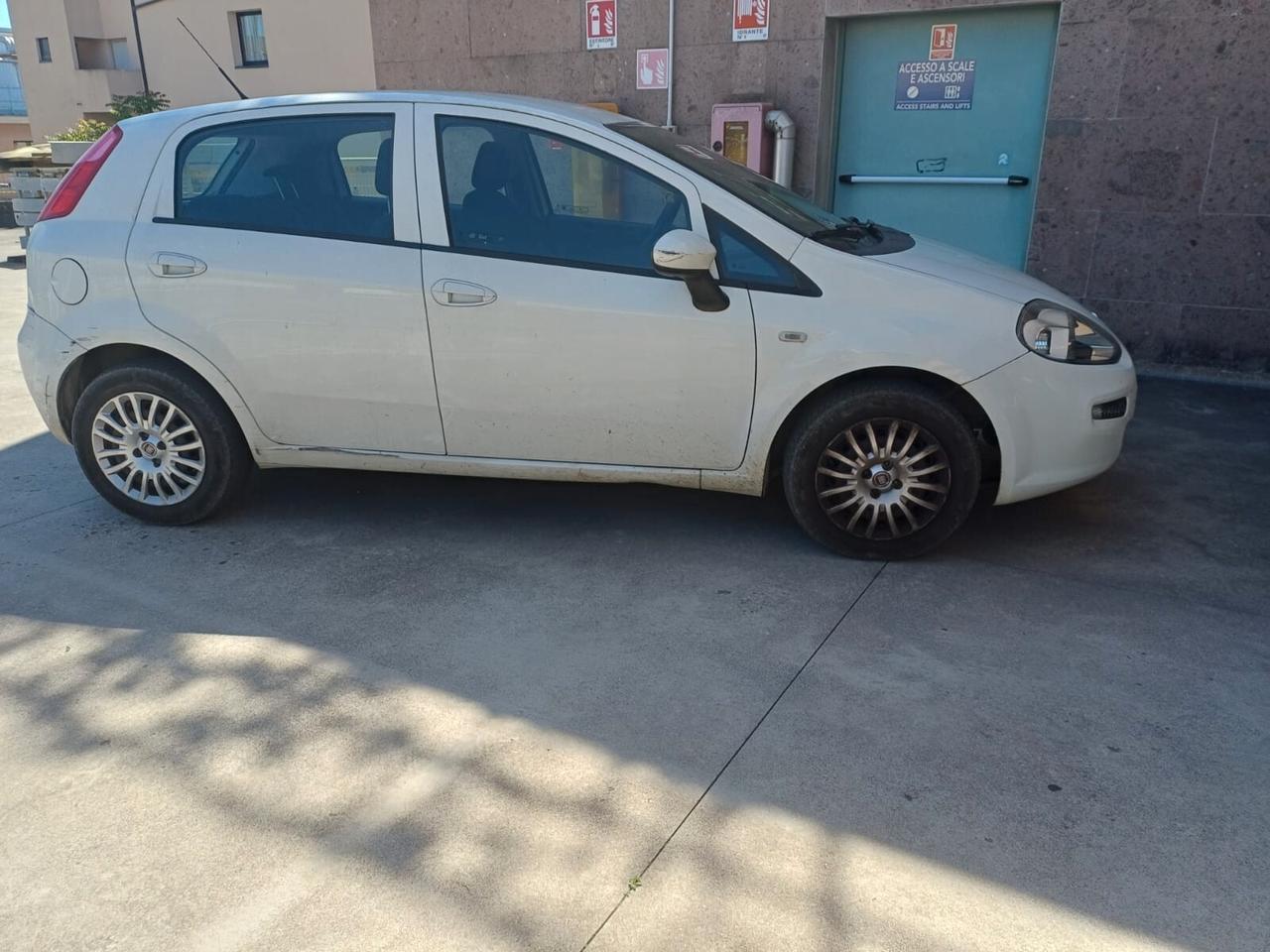 Fiat Punto 1.400 GPL BOMBOLA NUOVA