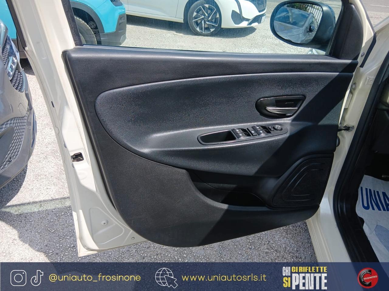 Lancia Ypsilon 1.3 MJT 16V 95 CV 5 porte S&S Platinum