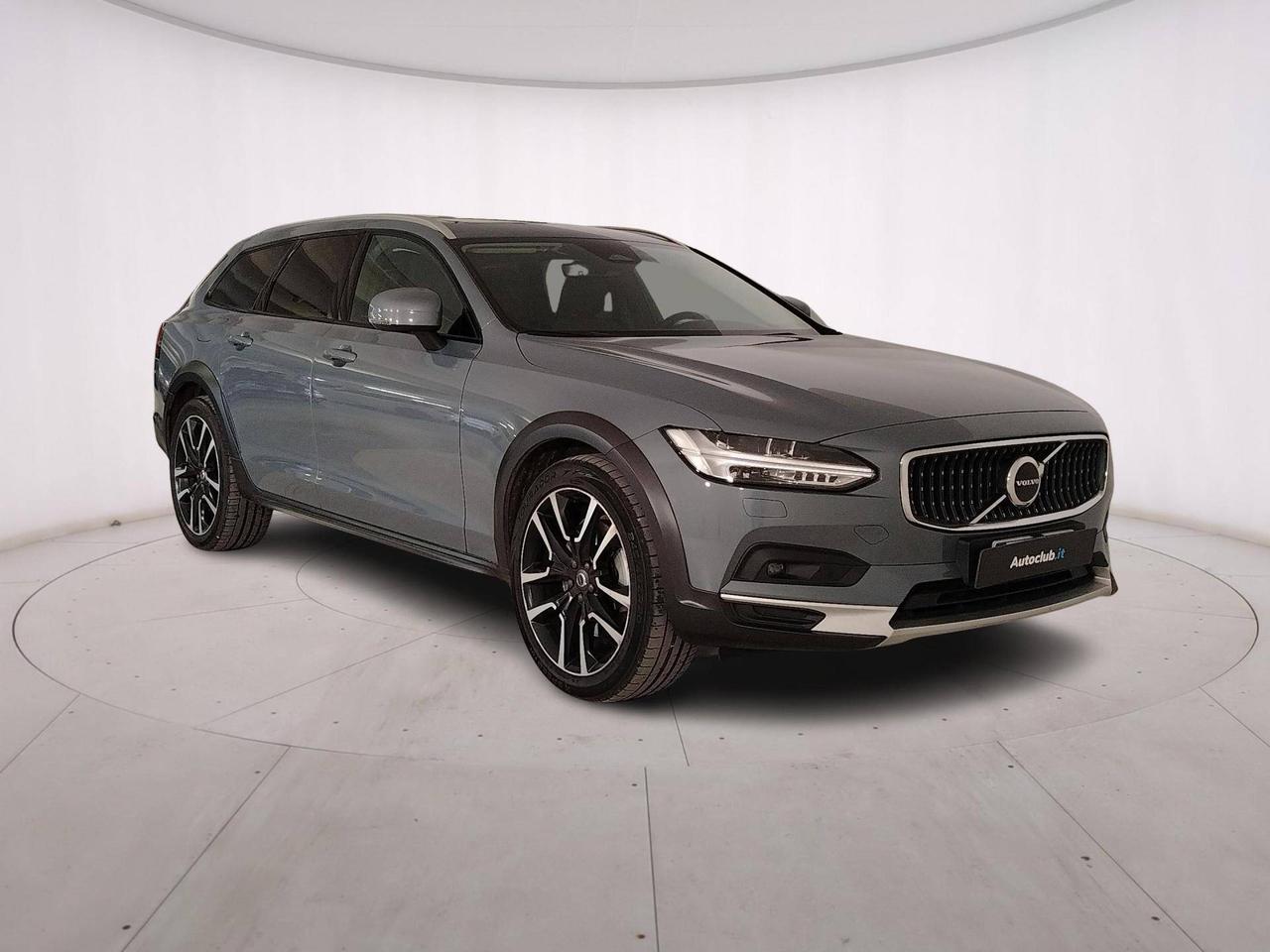 Volvo V90 Cross Country 2.0 b5 Ultimate awd