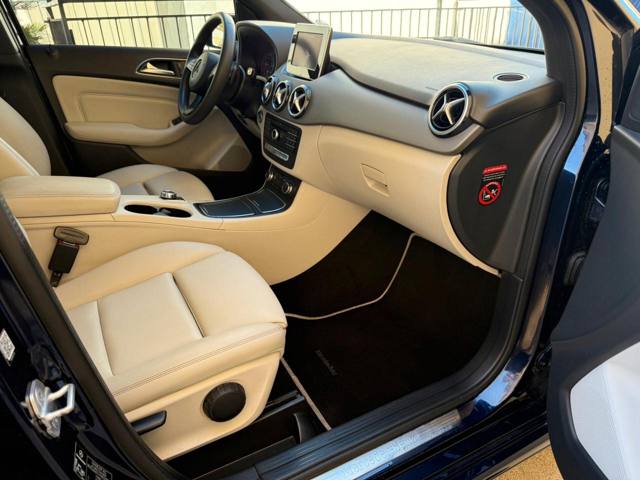 Mercedes-benz B 180 d Automatic Premium