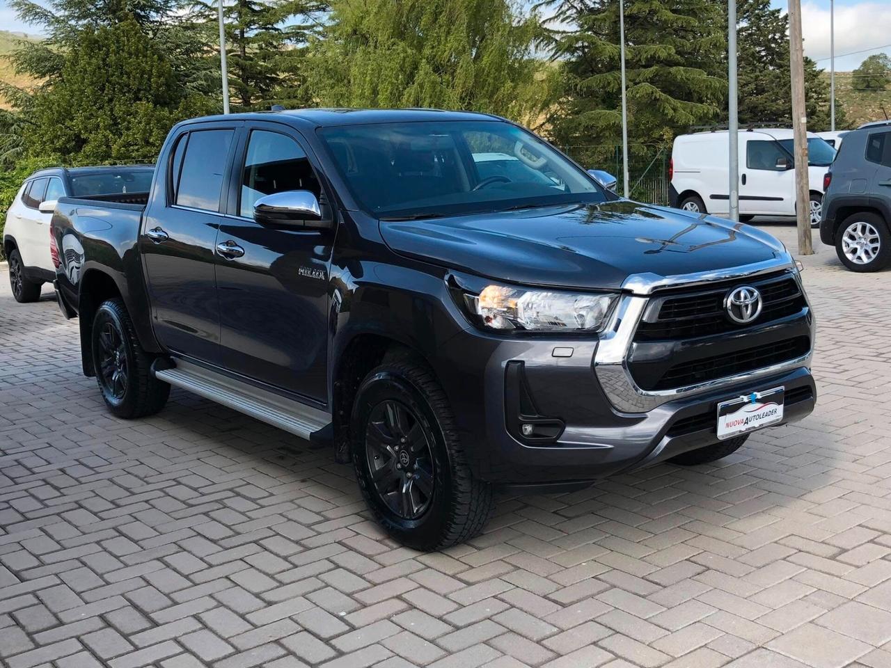 Toyota Hilux 2.4 D-4D 4WD Lounge 2022