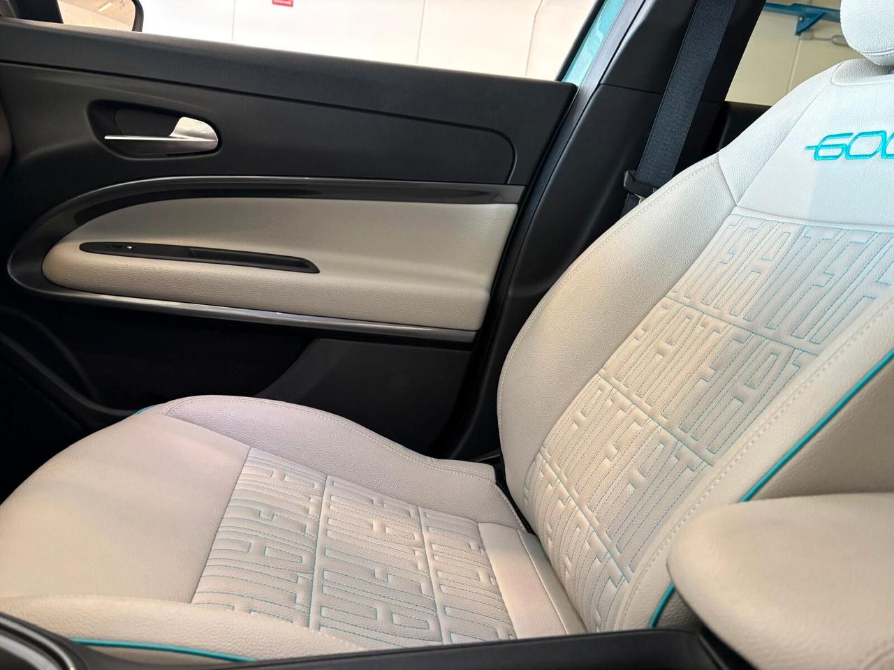 Fiat 600 LA PRIMA Hybrid 110 CV DCT Hybrid SPOTICAR
