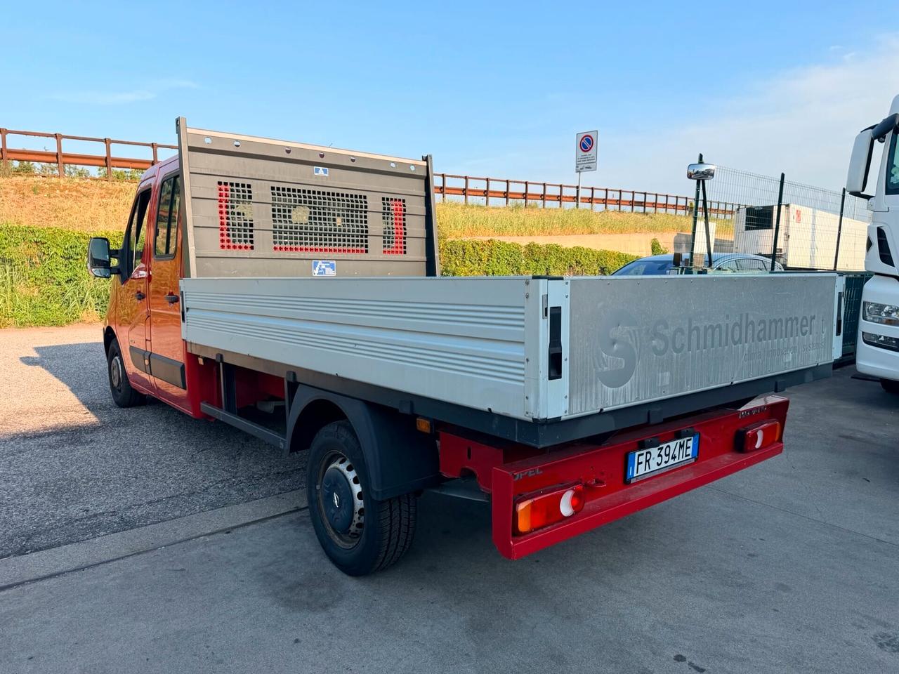 Opel Movano doppia cabina con cassone fisso